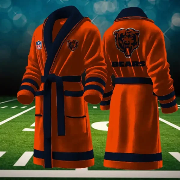 Chicago Bears Luxurious Comfort Meets Sporty Style Bathrobe - Image 3