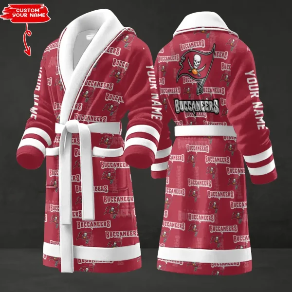 Tampa Bay Buccaneers Luxurious Comfort Meets Sporty Style Bathrobe SPTBATHROBE147