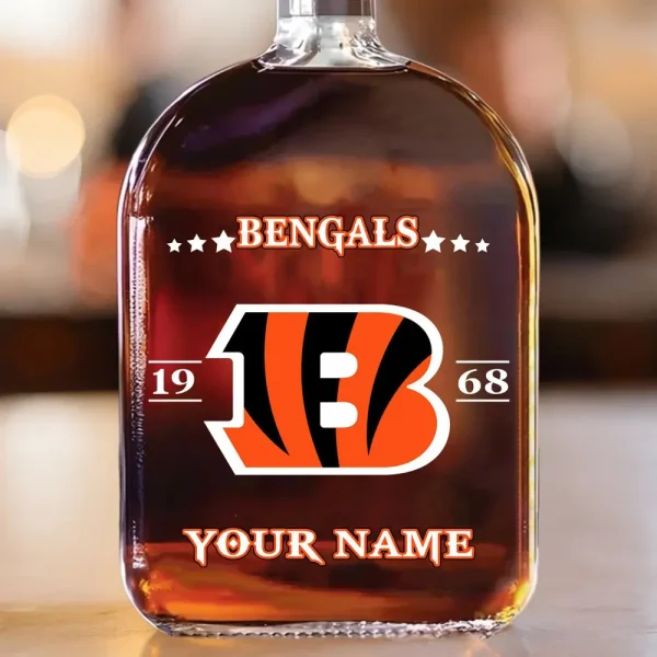 Cincinnati Bengals NFL Personalized Whiskey Bottle Father's Day, Gift For Dad, Grandpa - Limited Edition SPTWHBL007 - Image 2