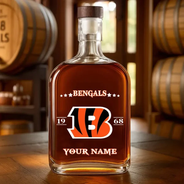 Cincinnati Bengals NFL Personalized Whiskey Bottle Father's Day, Gift For Dad, Grandpa - Limited Edition SPTWHBL007 - Image 3