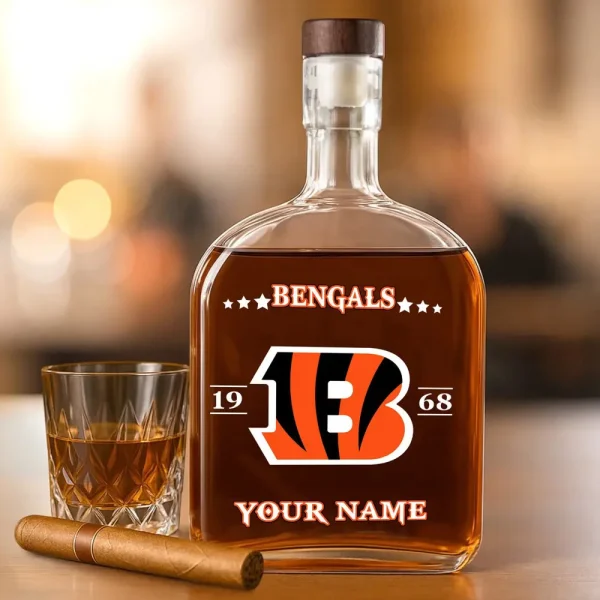 Cincinnati Bengals NFL Personalized Whiskey Bottle Father's Day, Gift For Dad, Grandpa - Limited Edition SPTWHBL007 - Image 4