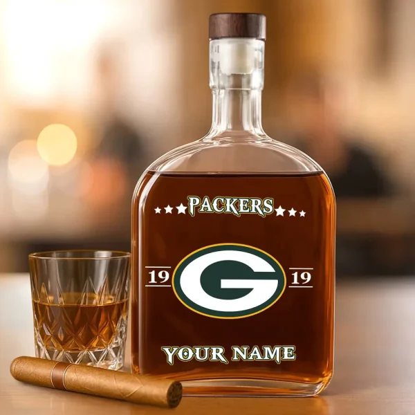 Green Bay Packers NFL Personalized Whiskey Bottle Father's Day, Gift For Dad, Grandpa - Limited Edition SPTWHBL012 - Image 4