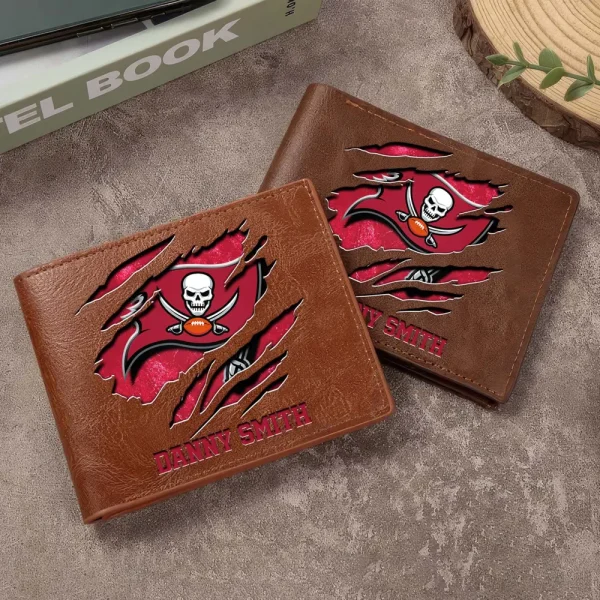 Tampa Bay Buccaneers Men Leather Horizontal Wallet For Fans, Gifts For Football Lovers SPTLHTW062 - Image 2