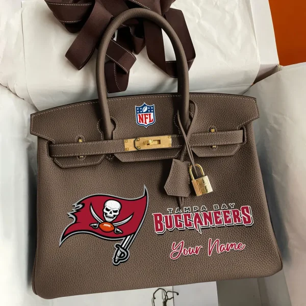 Tampa Bay Buccaneers Deluxe Handbag For Women Custom Your Name 2025 Versions, Sport Deluxe Handbag SPTSDB030 - Image 3