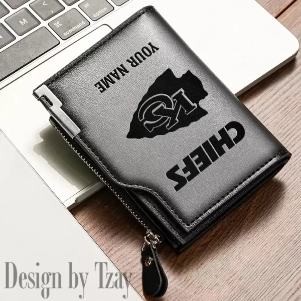 Kansas City Chiefs Men Zipper Closure Short Bifold Leather Card Holder SPTMZCSBLCH016 - Image 3