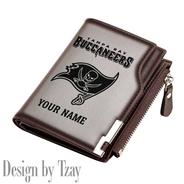 Tampa Bay Buccaneers Men Zipper Closure Short Bifold Leather Card Holder SPTMZCSBLCH030 - Image 4