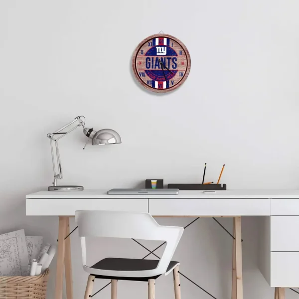 New York Giants Vintage Wooden Wall Clock SPTVWWC017 - Image 2