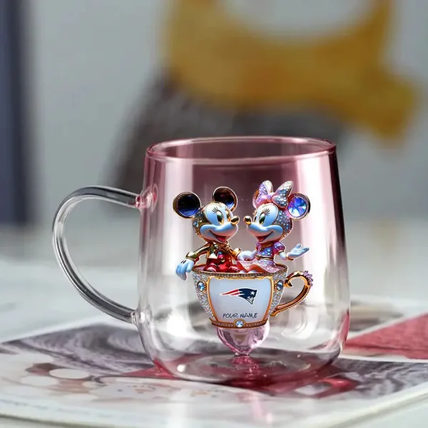 New England Patriots Football Team US And Cartoon Mouse Couple Glass Mug Best Gift For Fan SPTCCTM039 - Image 2