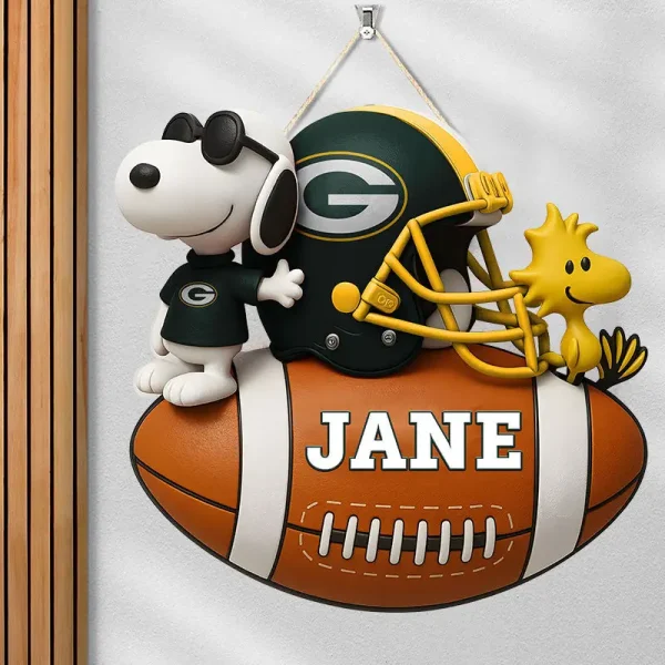 Green Bay Packers Football US Team And Cartoon Dog Wood Sign Personalized Gift For Fans SPTWOODSIGN034 - Image 4