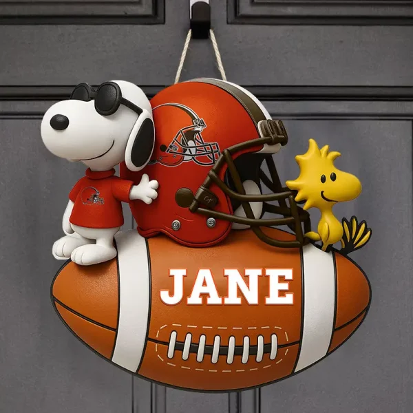 Cleveland Browns Football US Team And Cartoon Dog Wood Sign Personalized Gift For Fans SPTWOODSIGN045