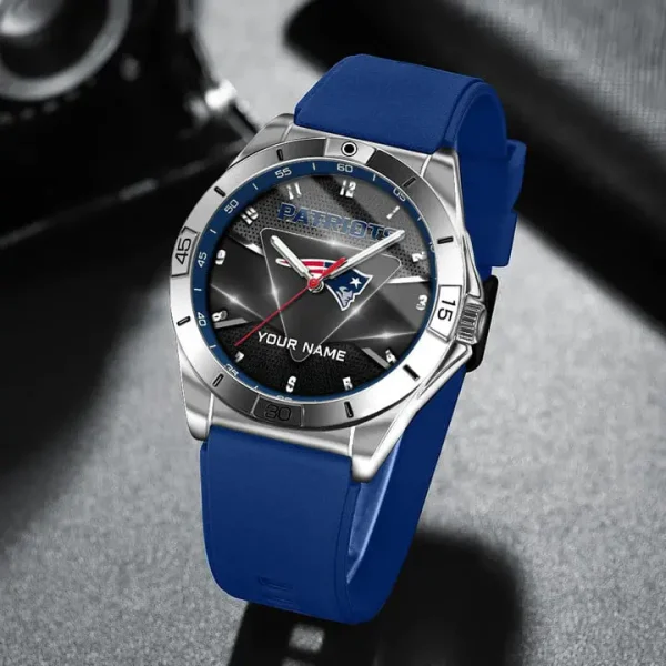 New England Patriots Analog Wrist Watch WINWATL10367 - Image 2