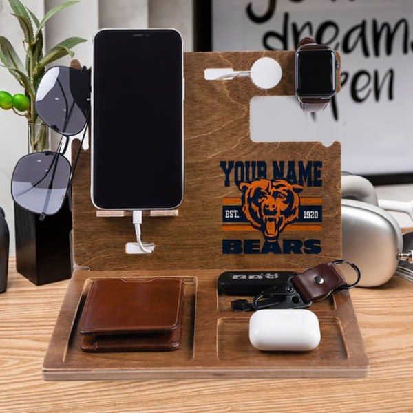 Chicago Bears Wooden Docking Station Gift For Fan SPTWOODENDS020