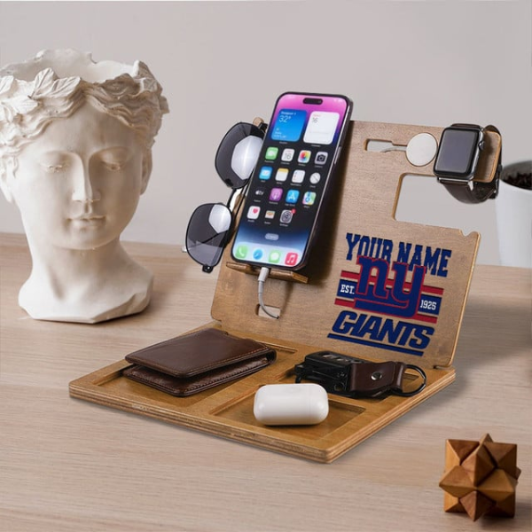 New York Giants Wooden Docking Station Gift For Fan SPTWOODENDS032 - Image 3