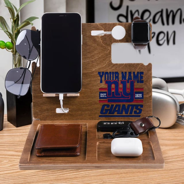 New York Giants Wooden Docking Station Gift For Fan SPTWOODENDS032