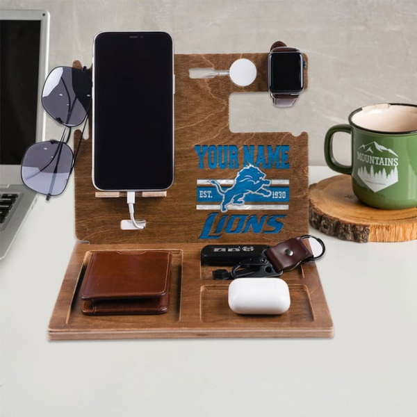 Detroit Lions Wooden Docking Station Gift For Fan SPTWOODENDS026 - Image 2