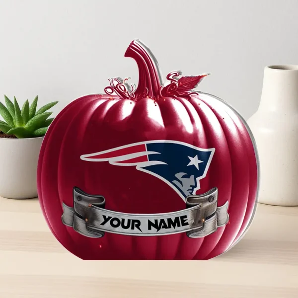 New England Patriots NFL Personalized Halloween Acrylic Block Plaque For Fan - Limited Edition SPTFTAB095